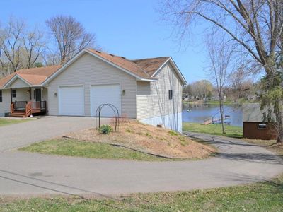30085 Neal Ave, Lindstrom, MN, 55045