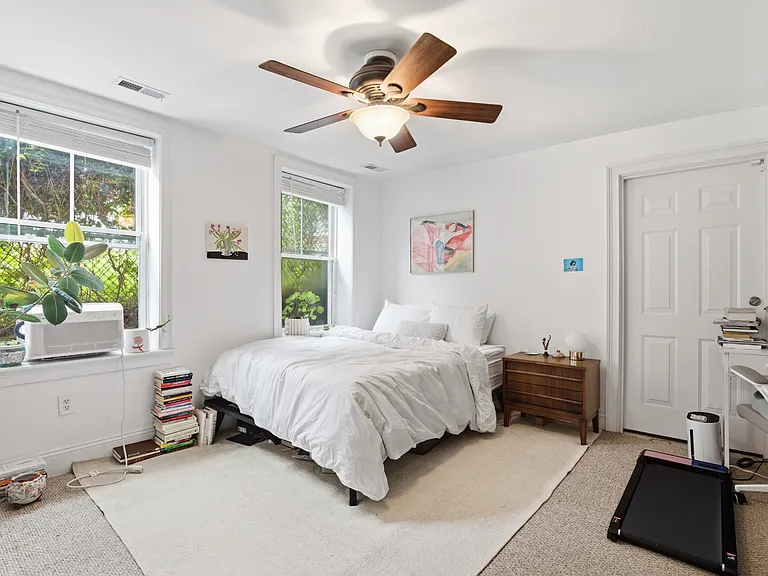 232 Gold St #1 — Photo 11