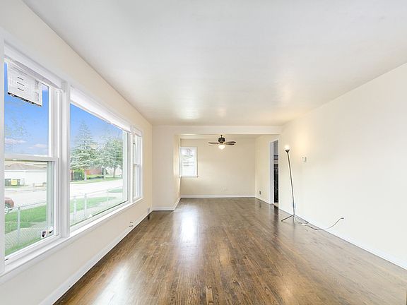 5th image of 14303 Halsted St