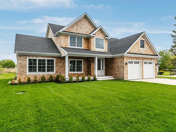 2nd image of 1165 Shipyard Ln