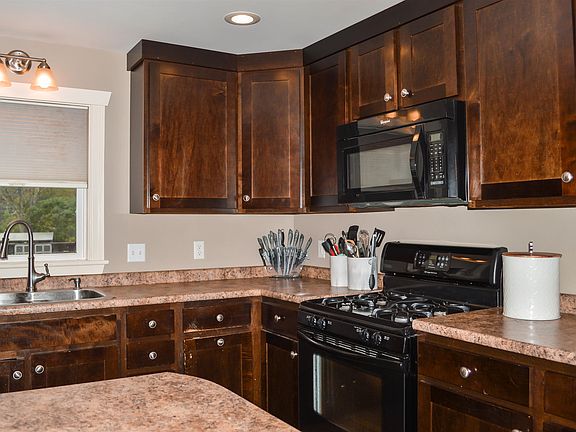 2nd image of 16 Vilas Road