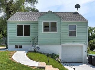 5327 Pratt St, Omaha, NE 68104