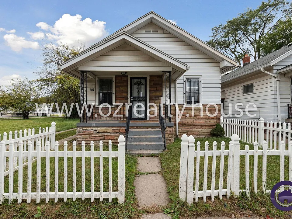 207 Pulaski St