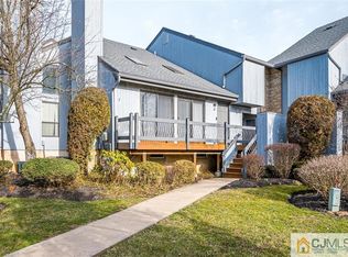 16 Ironwood Ct, Monmouth Junction, NJ