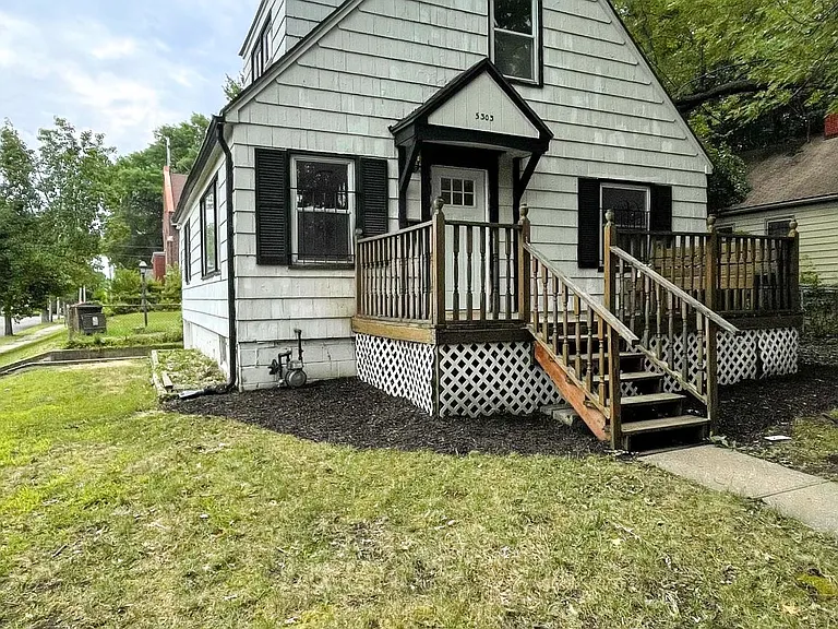 5303 Brooklyn Ave — Photo 2