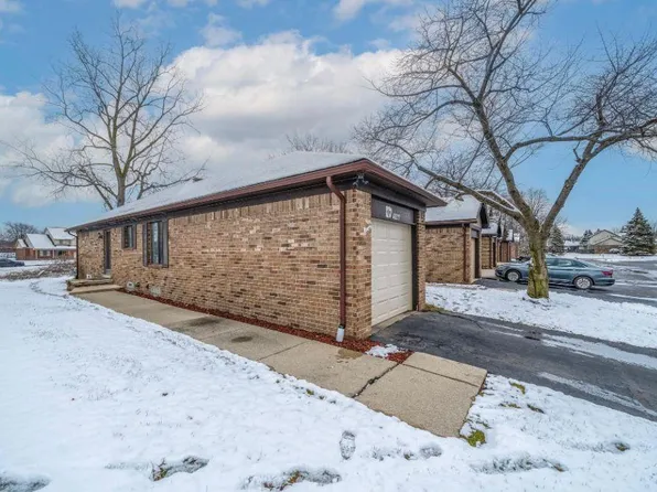 3766 Heritage Pkwy Unit 1, Dearborn, MI 48124