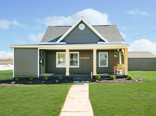 325 S A St, Elwood, IN 46036