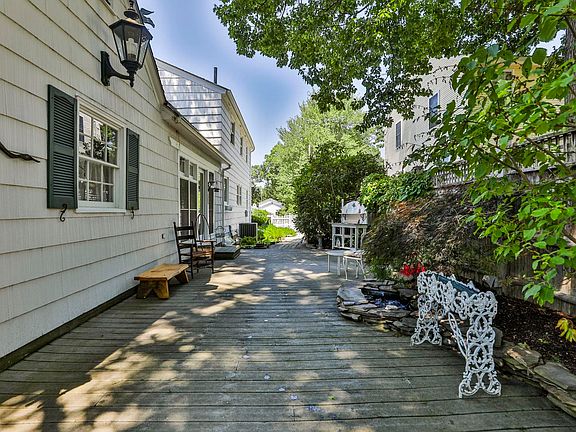 5th image of 15 Hooker Street
