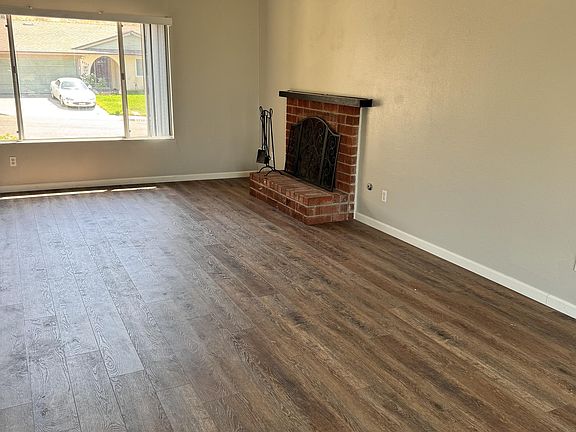 3rd image of 5725 Old Memory Ln