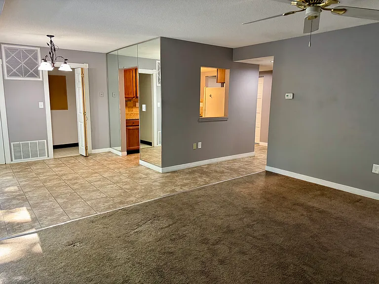59 Brookwood Dr #C — Photo 4