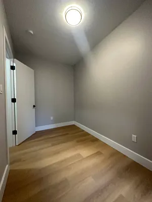 Rented by Peter R. Hungerford, LREB | media 15