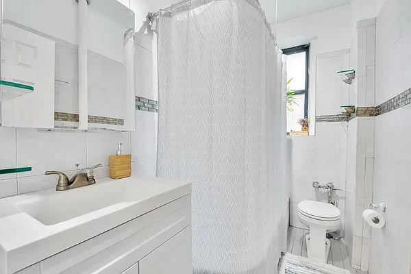 Sold by Corcoran | media 3