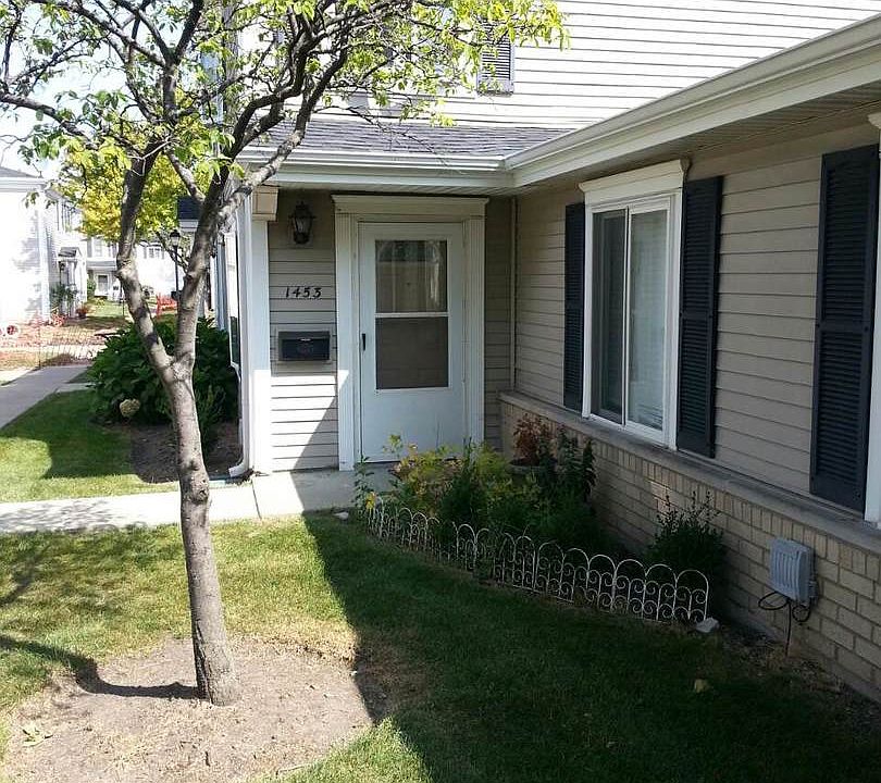 1st image of 1453 Cove Dr Unit 199-B