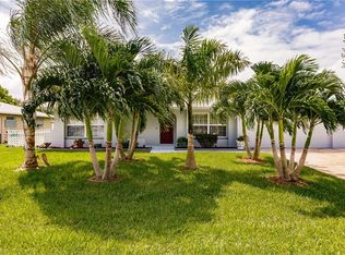 1322 SE 23rd Ter, Cape Coral, FL 33990