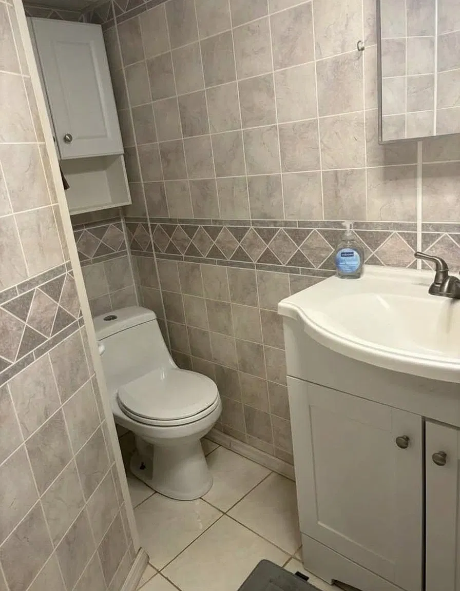 1 bed, 900 sqft, $2,000 — Photo 3