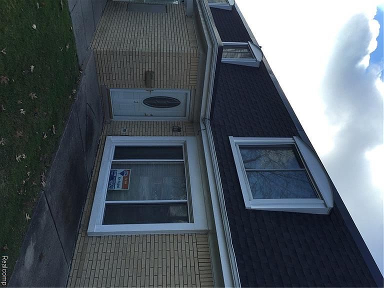 1st image of 29696 City Center Dr APT 3