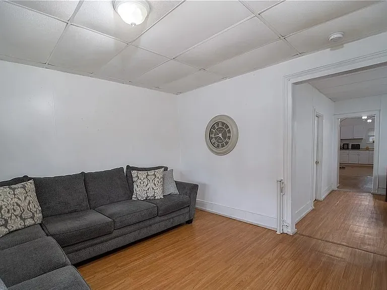114 Deer St — Photo 10