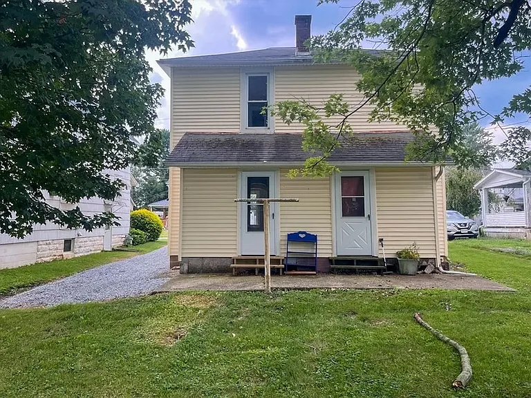7 Earl Ave #7 — Photo 11