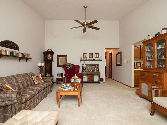 2nd image of 1132 49th St Unit 1