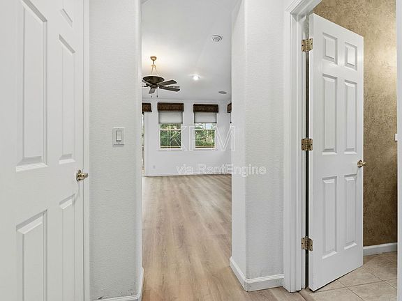 5th image of 5956 Saint Andrews Dr