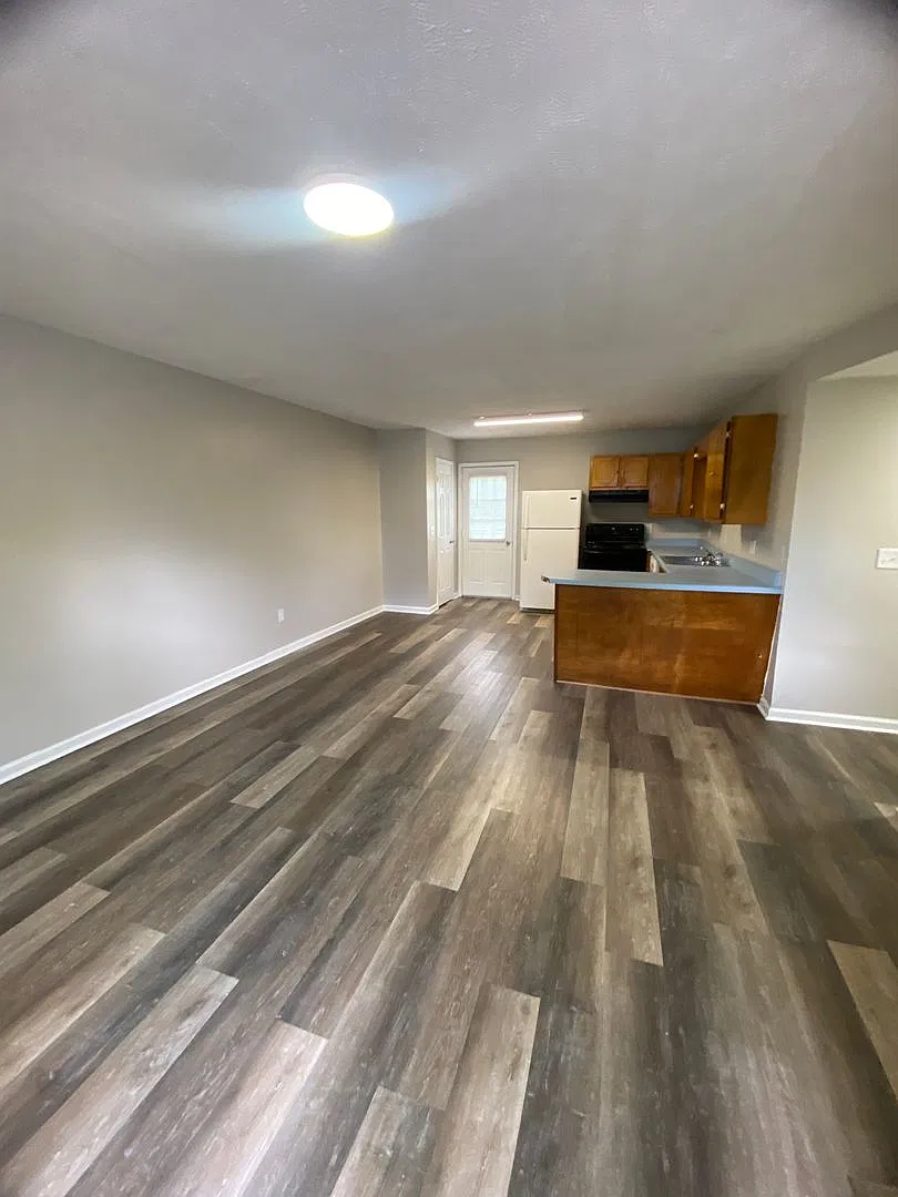 Wheeler Drive Apts - ANS — Photo 3