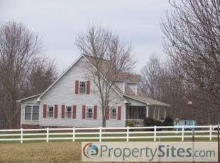 3348 Martha Washington Rd, Clarkrange, TN 38553