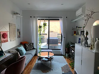 Rented by Skyline Group Real Estate