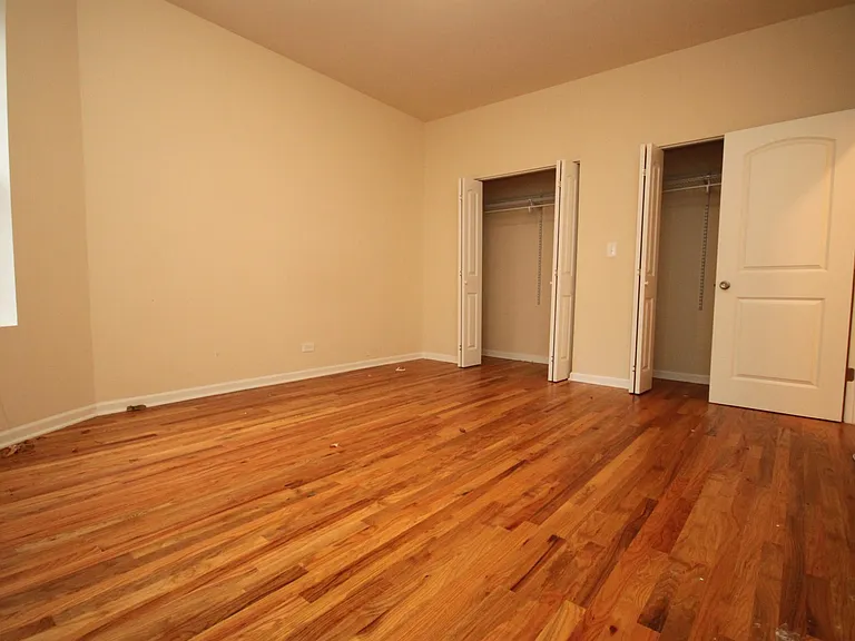 3150 N Honore St #1 — Photo 7