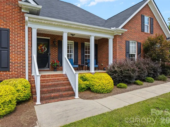 4215 Bonanza Trl, Lancaster, SC 29720