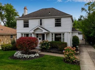 94 Walton Dr, Amherst, NY 14226