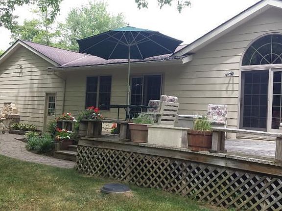 2nd image of 10449 Pinegate Dr