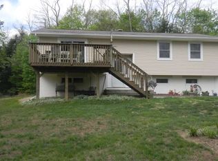 96 Sherow Rd, Pleasant Valley, NY 12569