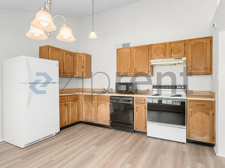 24010 Four Sixes Ln — Photo 9