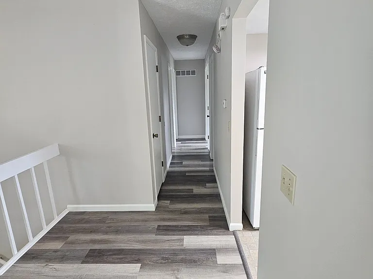 6234 S 140th Ave — Photo 11