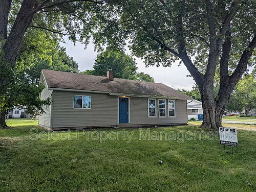 926 Houston Dr Photo 1 926 Houston Dr Photo 1