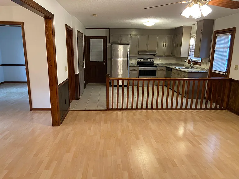 144 Fern Forest Dr — Photo 4