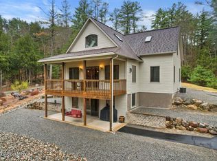 46 Gibbons Rd, Brant Lake, NY 12815