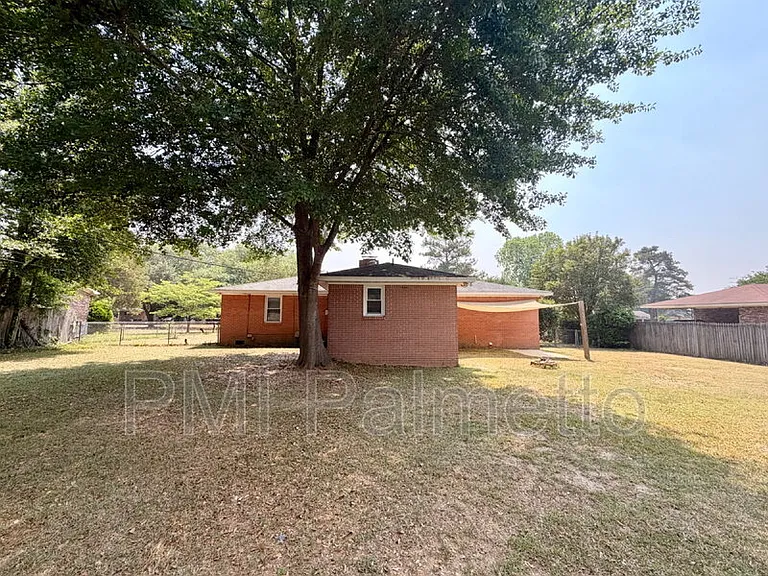 1727 Sandra Dr — Photo 31