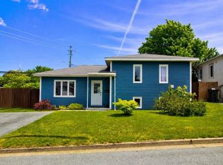 1 Davis Pl, Mount Pearl, NL A1N3W8