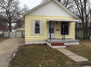 317 W 10th St, Grand Island, NE 68801