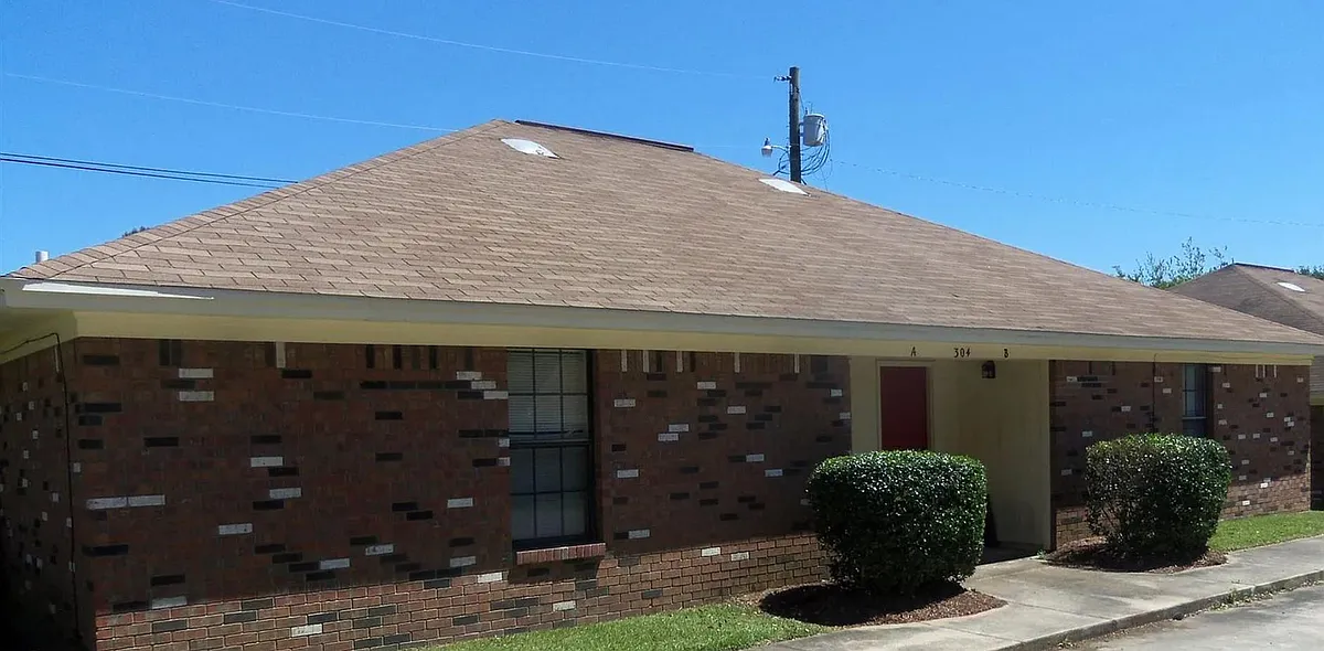 Building Photo - 108 E Garrard Rd #100-306