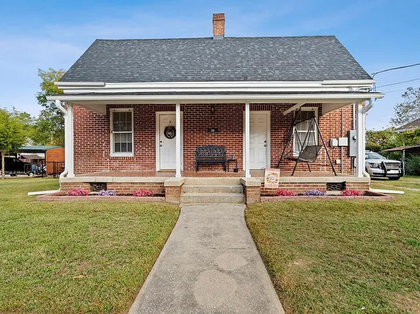 305 Jackson Ave, Greenwood, SC 29646