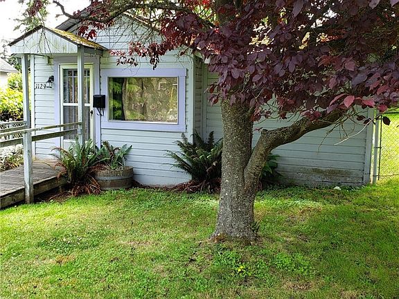 Front of cottage #2