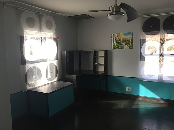 office/playroom area