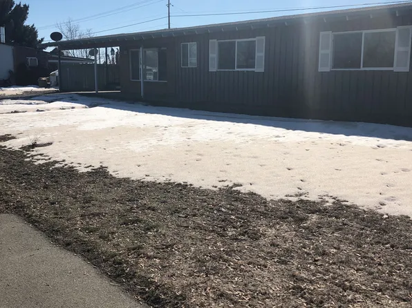 137 Schilling Dr, Moses Lake, WA 98837