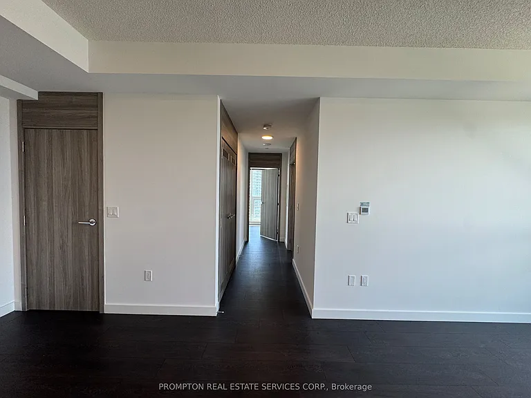 18 Esther Shiner Blvd #1115 — Photo 10