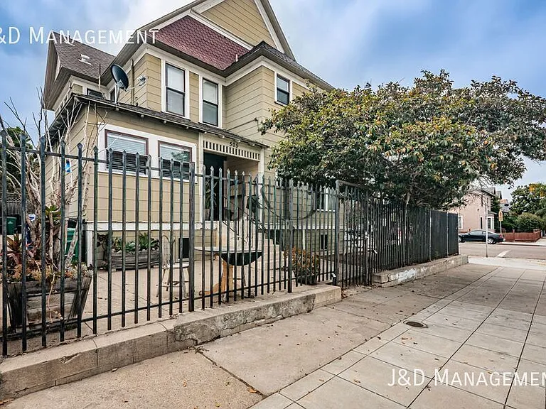 2120 Island Ave — Photo 9