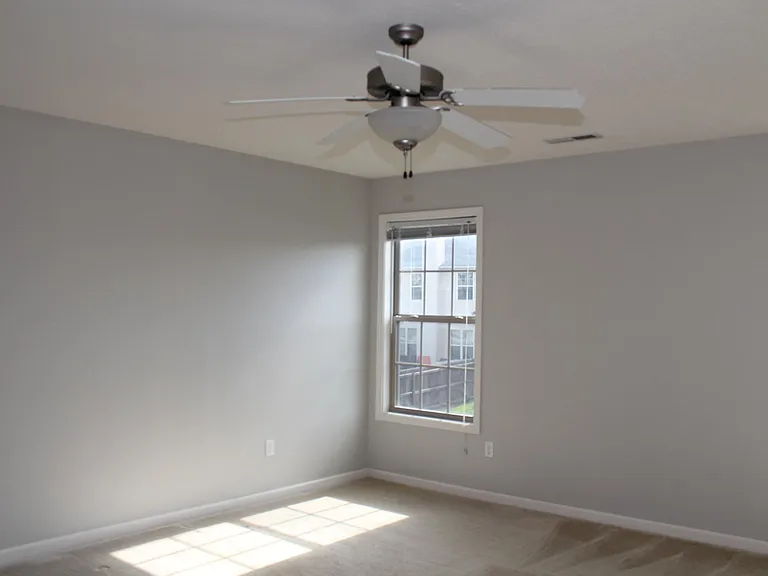 4159 Katherine Pl — Photo 12