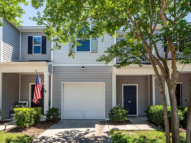 484 Truman Dr — Photo 43