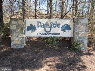 10506 Weymouth St #W104, Bethesda, MD 20814